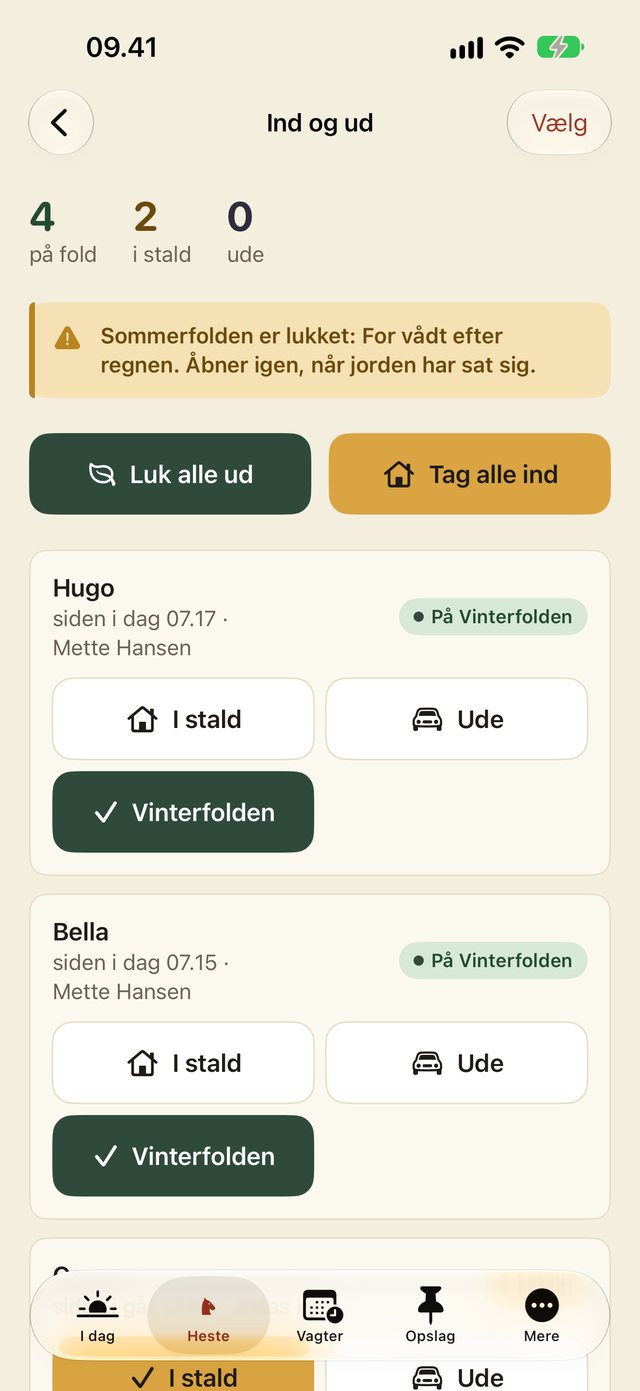 Ét tryk, så er de ude: ind og ud for alle heste
