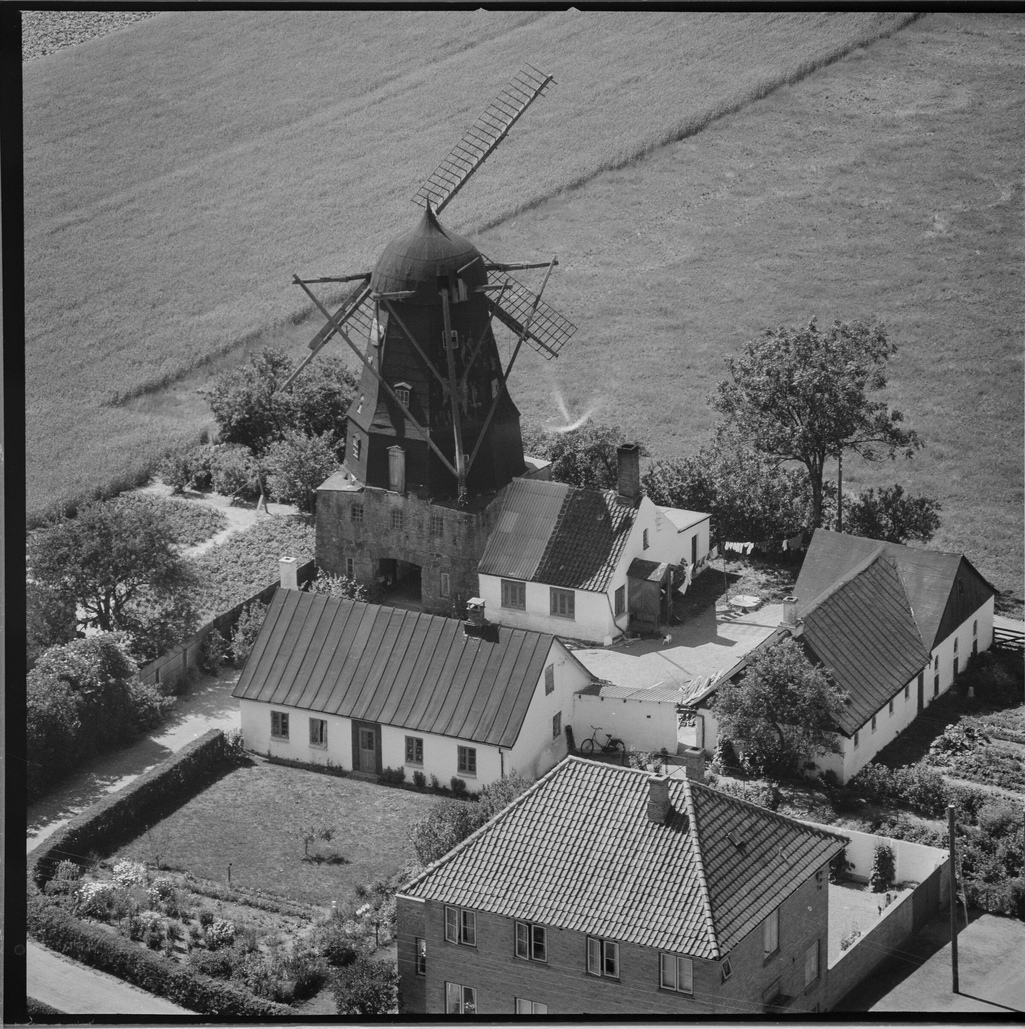 Luftfoto af Byskov Mølle 1959